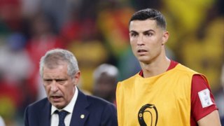 HLV Bồ Đào Nha-'Ronaldo là...