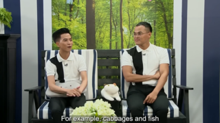 Chàng Bot kén ăn uống khiến...